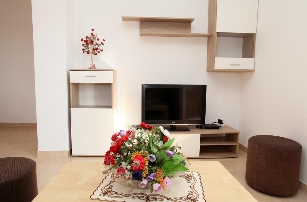 Apartments Villa Karlo Kaštela Εξωτερικό φωτογραφία